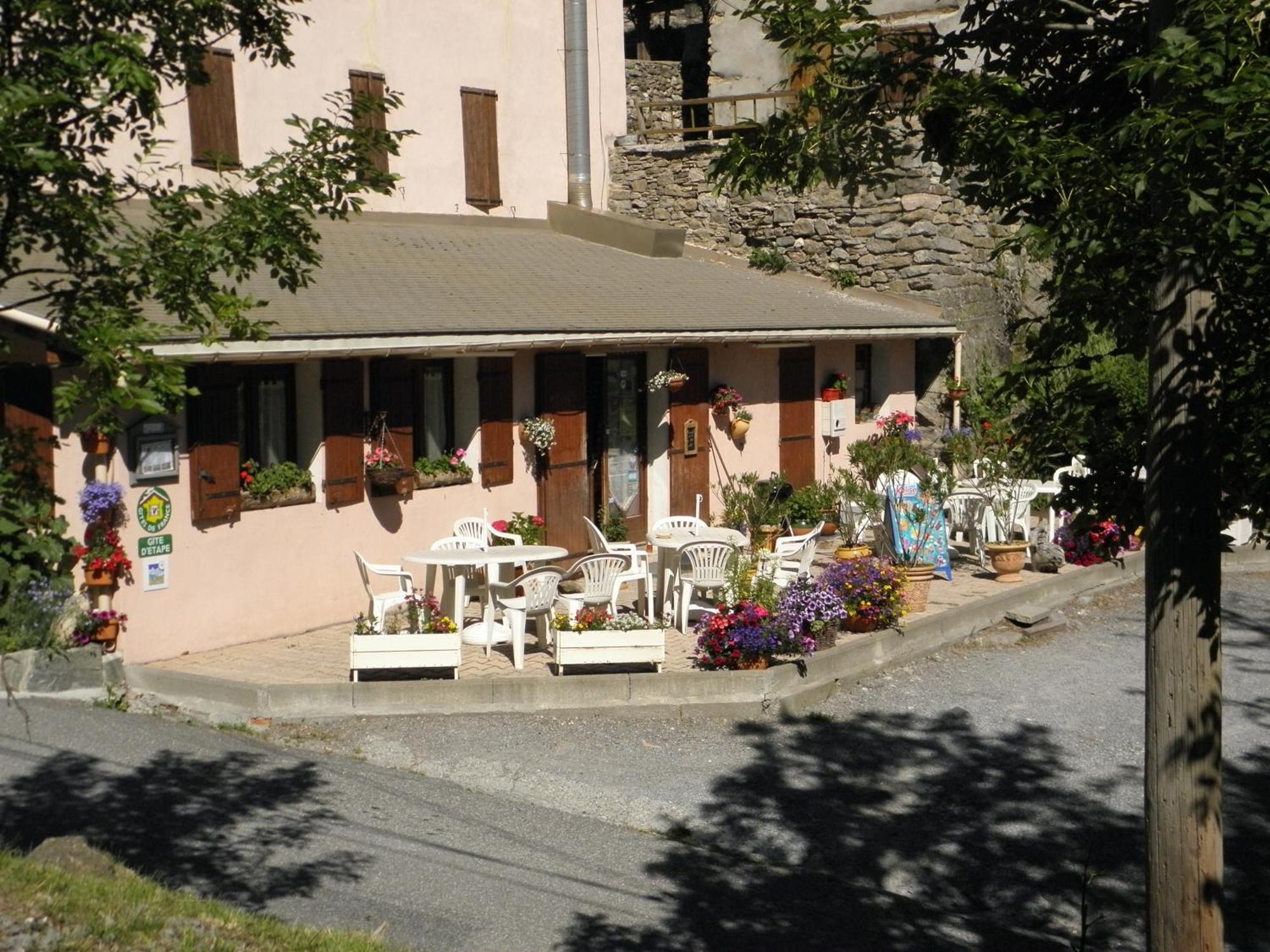Gite Auberge Les Terres Blanches De Meolans Eksteriør bilde